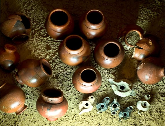 Terra Sigillata Becher Mithräum Mithras
