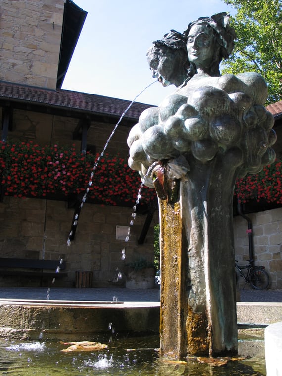 Weinbrunnen Deutscher Hof