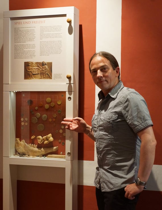 Ausstellungskomplex Spiel Freizeit Enrico De Gennaro