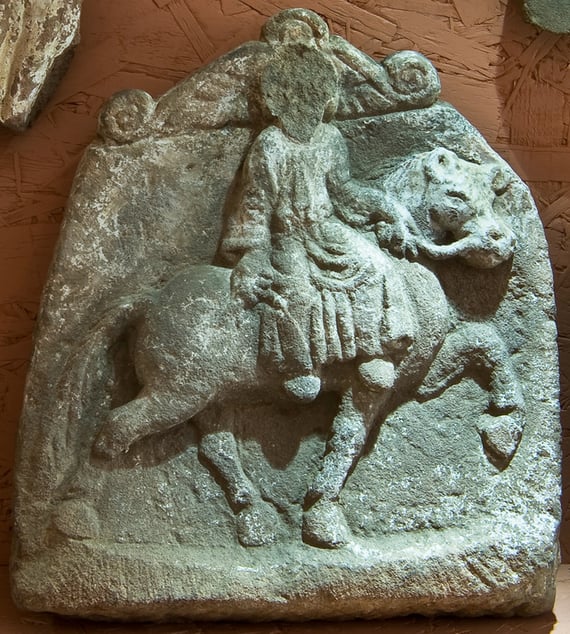 Epona Relief bemalt